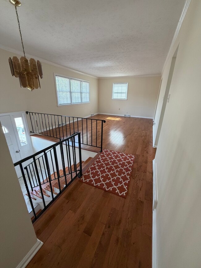 Building Photo - 104 Purcell Dr