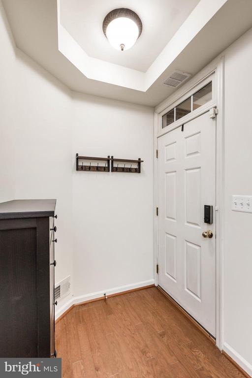 Building Photo - 14213 St Germain Dr