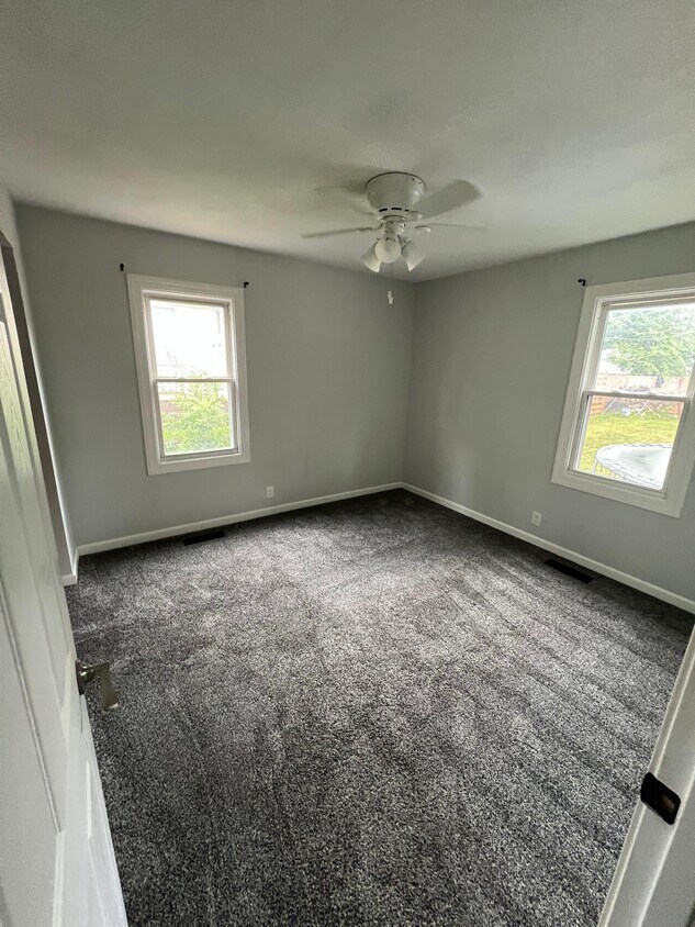 Foto principal - 1708 6th Ave
