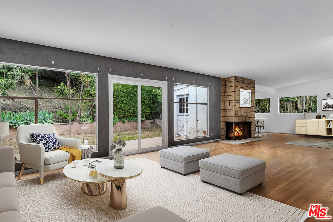 1555 San Ysidro Dr, Beverly Hills, CA 90210 House Rental in Beverly