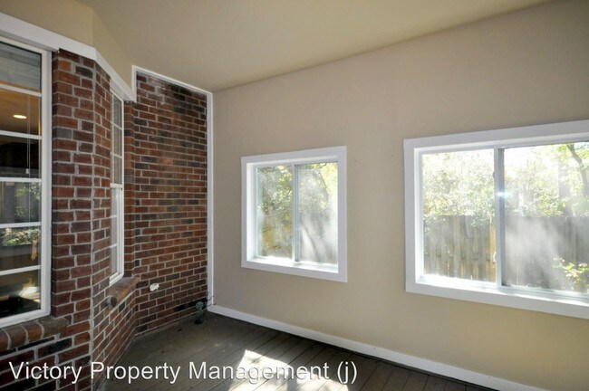 Building Photo - 4917 Nicholas Creek Cir