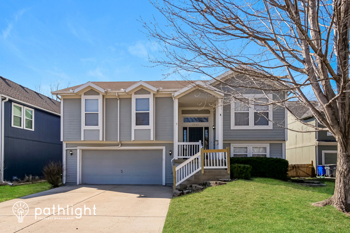 Foto principal - 1031 N Troost Ave, Olathe, KS, 66061