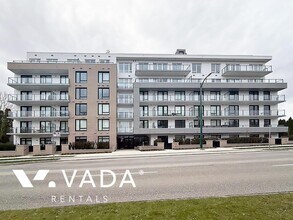 Building Photo - 6859 Cambie St.