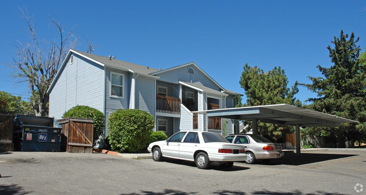 Primary Photo - VESTAL LANE APTS