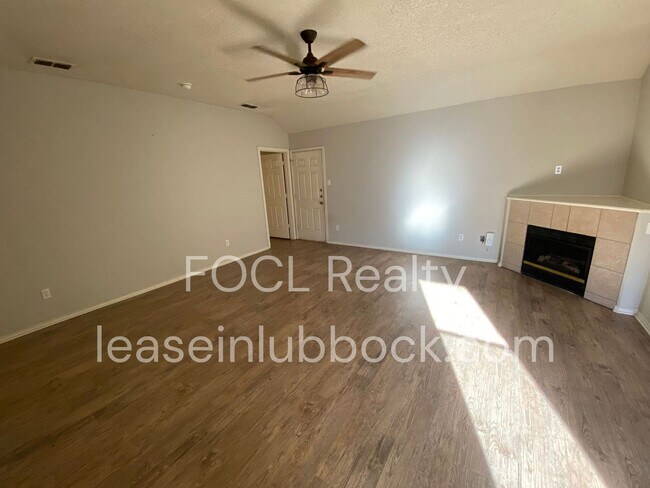 Foto del edificio - 5822 96th St