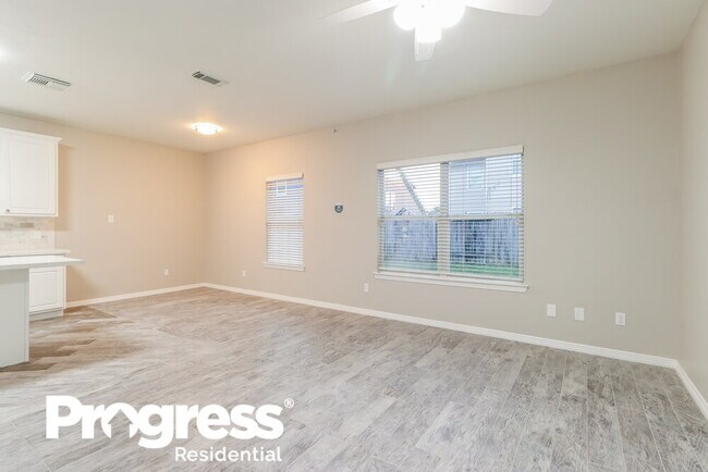 Foto del edificio - 21111 Molasses Meadow Ln