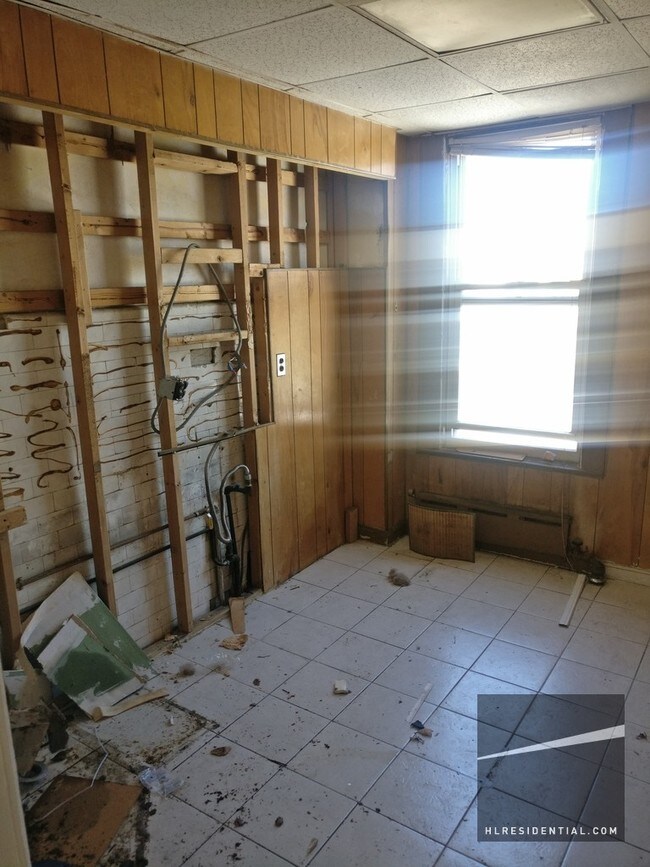 Building Photo - 3094 43rd St