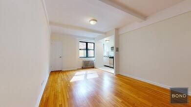 Building Photo - 850 Amsterdam Ave