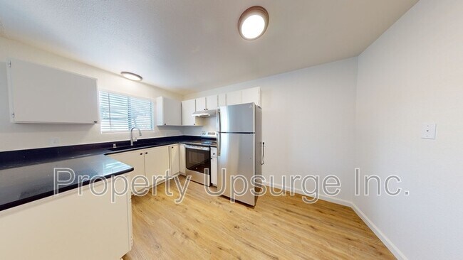 Foto del edificio - 1230 Canby Rd