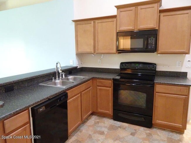 Building Photo - 4021 Masira Ct