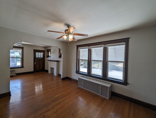 Building Photo - 6273 Printz/4611 Holly Hills