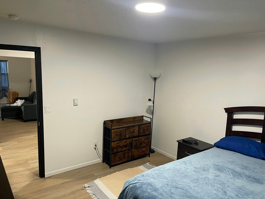 Foto del edificio - 4169 W Ridge Rd