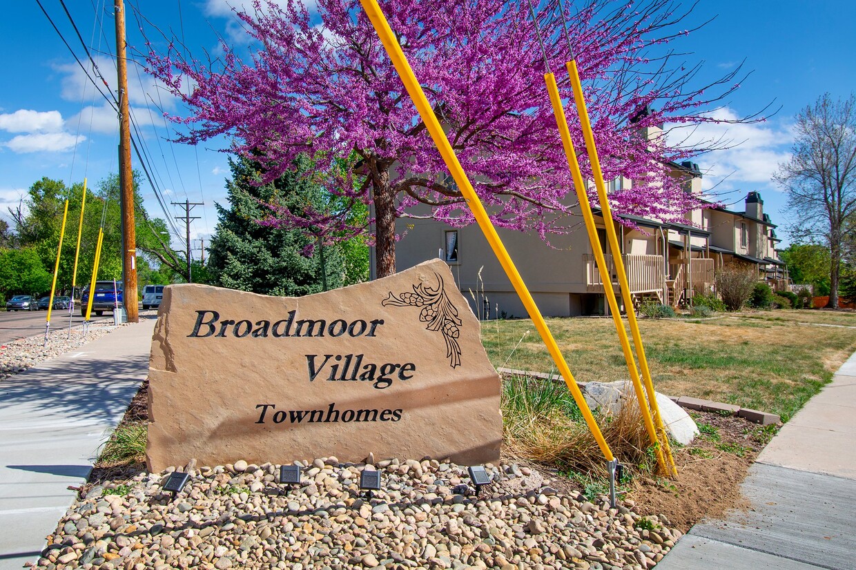 Photo - 16 Old Broadmoor Rd (Colorado Springs, CO)