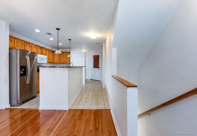 Building Photo - 212 Viewpoint Terrace