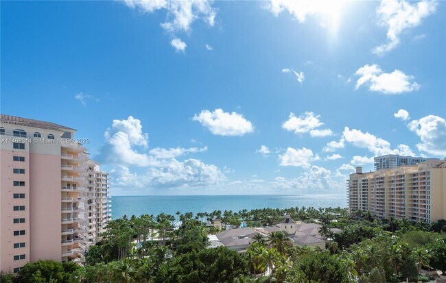 Building Photo - 781 Crandon Blvd