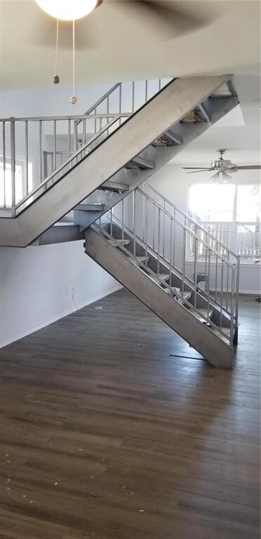 Foto principal - 6339 Granbury Rd