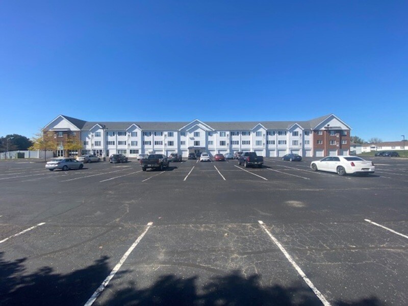 3740 Lifestyle Blvd, Columbus, OH 43219 Condo for Rent in Columbus