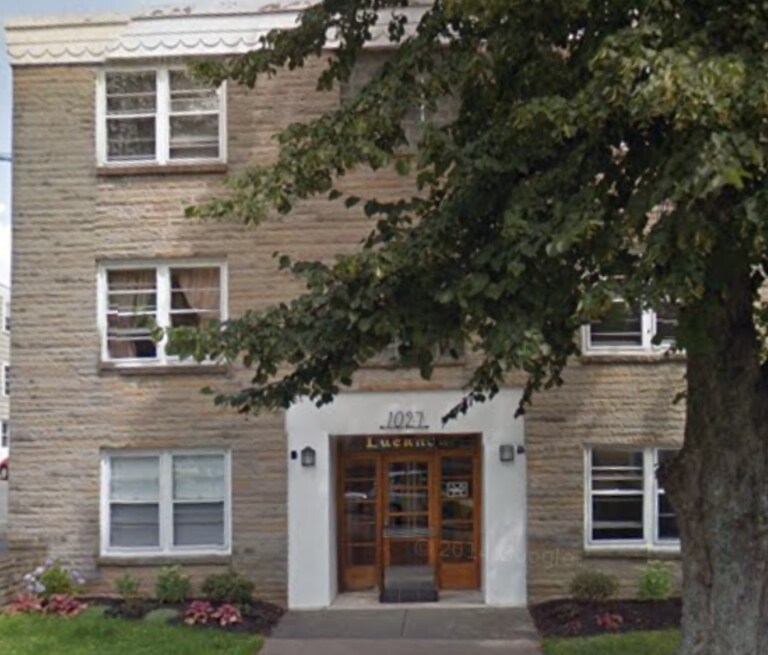 Photo principale - 1027 Lucknow Street