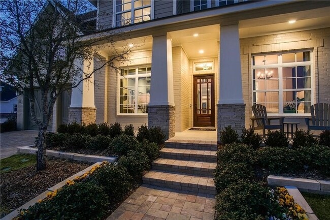 Building Photo - 1106 Sarah St