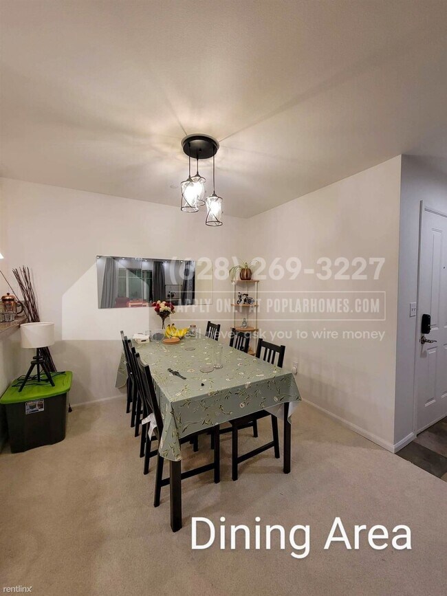 Foto del edificio - 3 br, 2 bath Condo - 11312 124th Avenue No...
