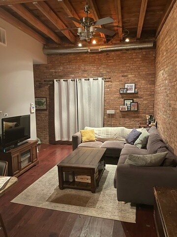 Building Photo - 1606 W Highland Ave
