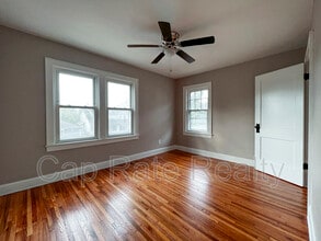 Building Photo - 506 Thurman Ave