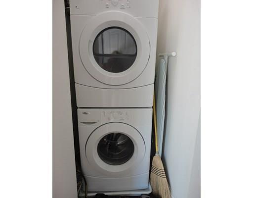 Building Photo - 190 Prospect St