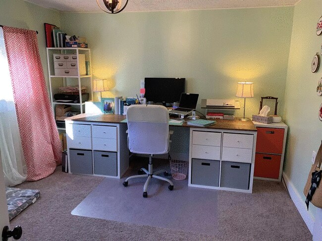 Second Bedroom / Office - 401 S Gratz St