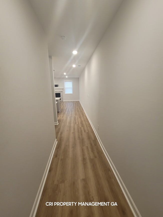 Building Photo - 3614 Silvery Way