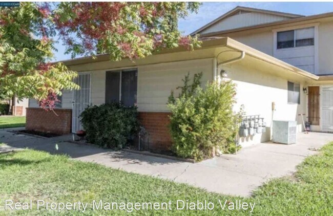 Building Photo - 2 br, 1 bath House - 2317 Lemontree Way Un...
