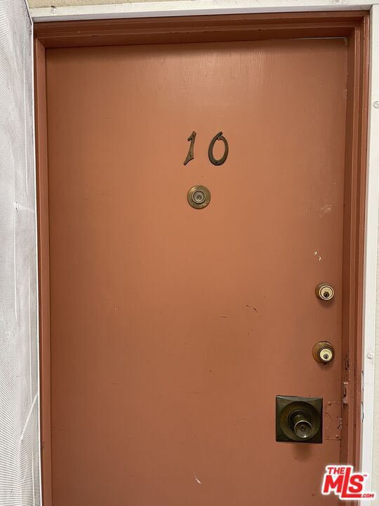 Foto del edificio - 832 S Gramercy Pl