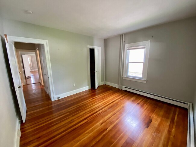 Foto del edificio - 120 Maplewood Ave