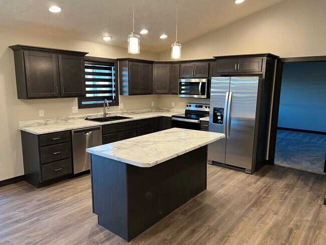 Foto del edificio - 4509 W 35th St N