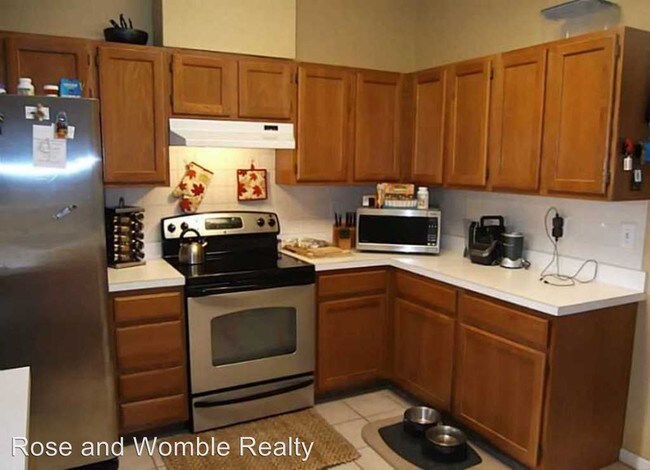Foto del edificio - 616 Station Square Ct