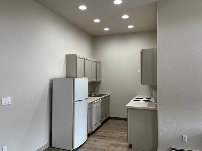 Foto del edificio - 221 S Washington St