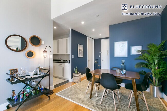 Building Photo - 50 Murray St