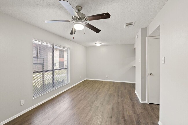 Foto del interior - The Cliffs