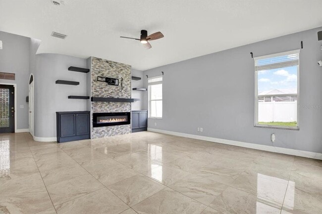 Building Photo - 544 Lake Cypress Cir