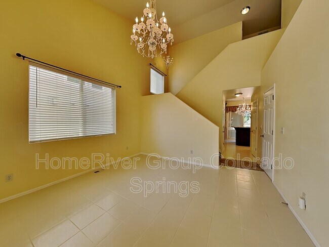 Building Photo - 3364 Astana Dr