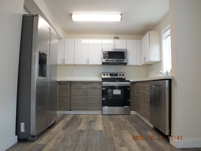 Foto del edificio - 12544 15th Ave NE