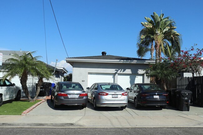 Foto del edificio - 5321 E Falls View Dr