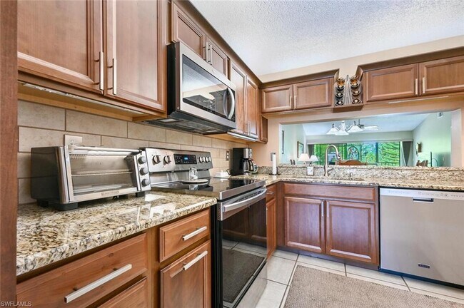 Building Photo - 248 Pebble Beach Cir