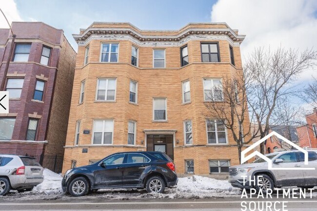 Foto del edificio - 1022 N Damen Ave