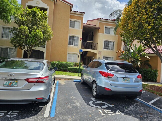 Building Photo - 2051 Renaissance Blvd