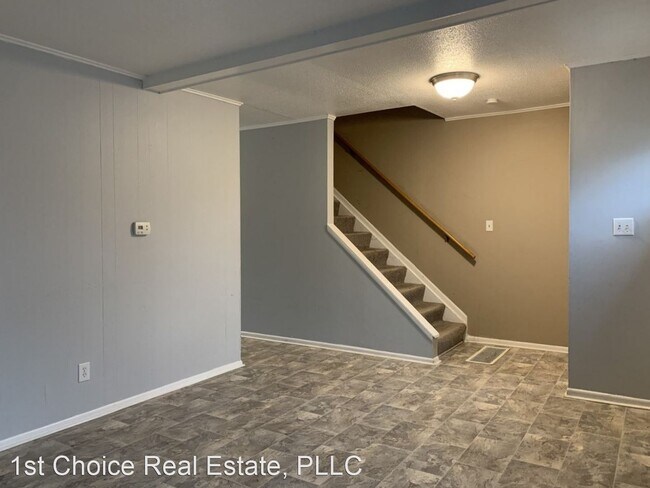 Foto del edificio - 3 br, 1.5 bath House - 306 W Vermontville Hwy