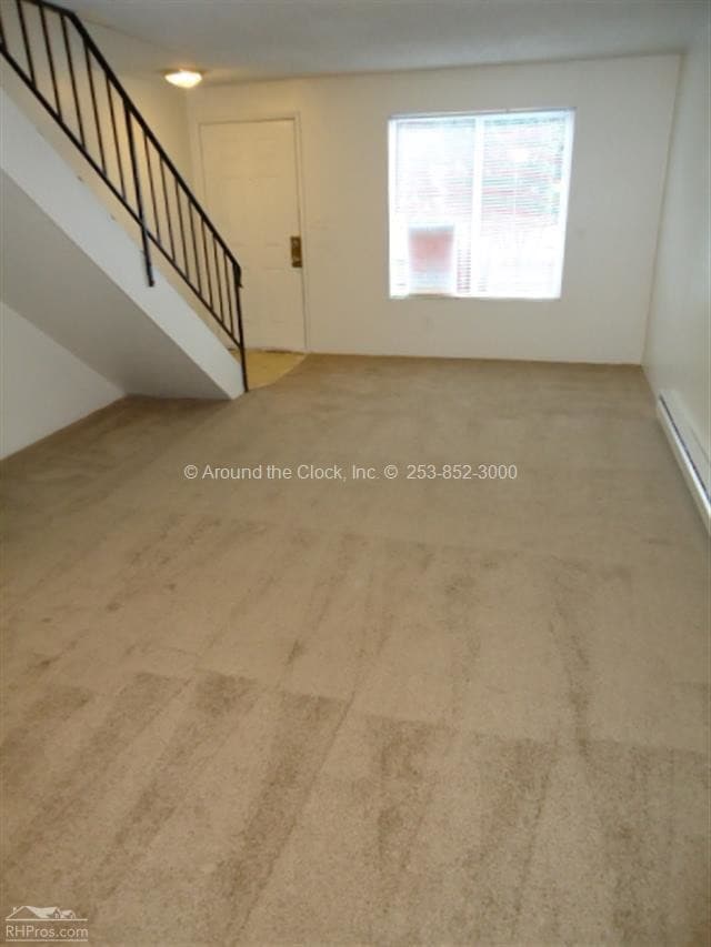 Building Photo - 827 4th Ave N