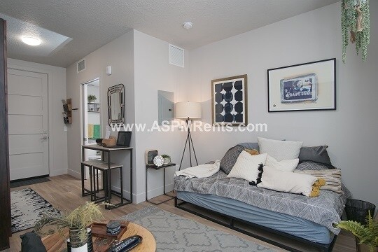 Building Photo - Downtown Affordable Studios