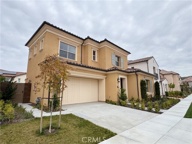 Building Photo - 173 Somera