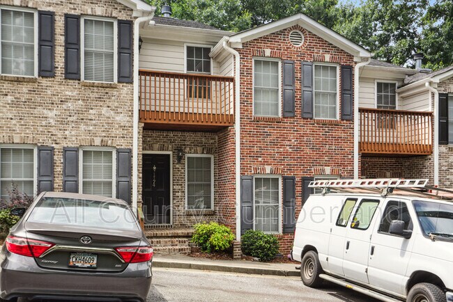 Building Photo - 1174 Stephens St