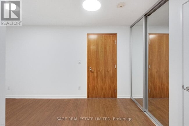 Photo du bâtiment - 205 Frederick St